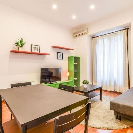 Апартаменти Apartamento Puente De Segovia Мадрид Екстер'єр фото
