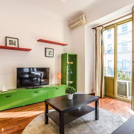 Апартаменти Apartamento Puente De Segovia Мадрид Екстер'єр фото