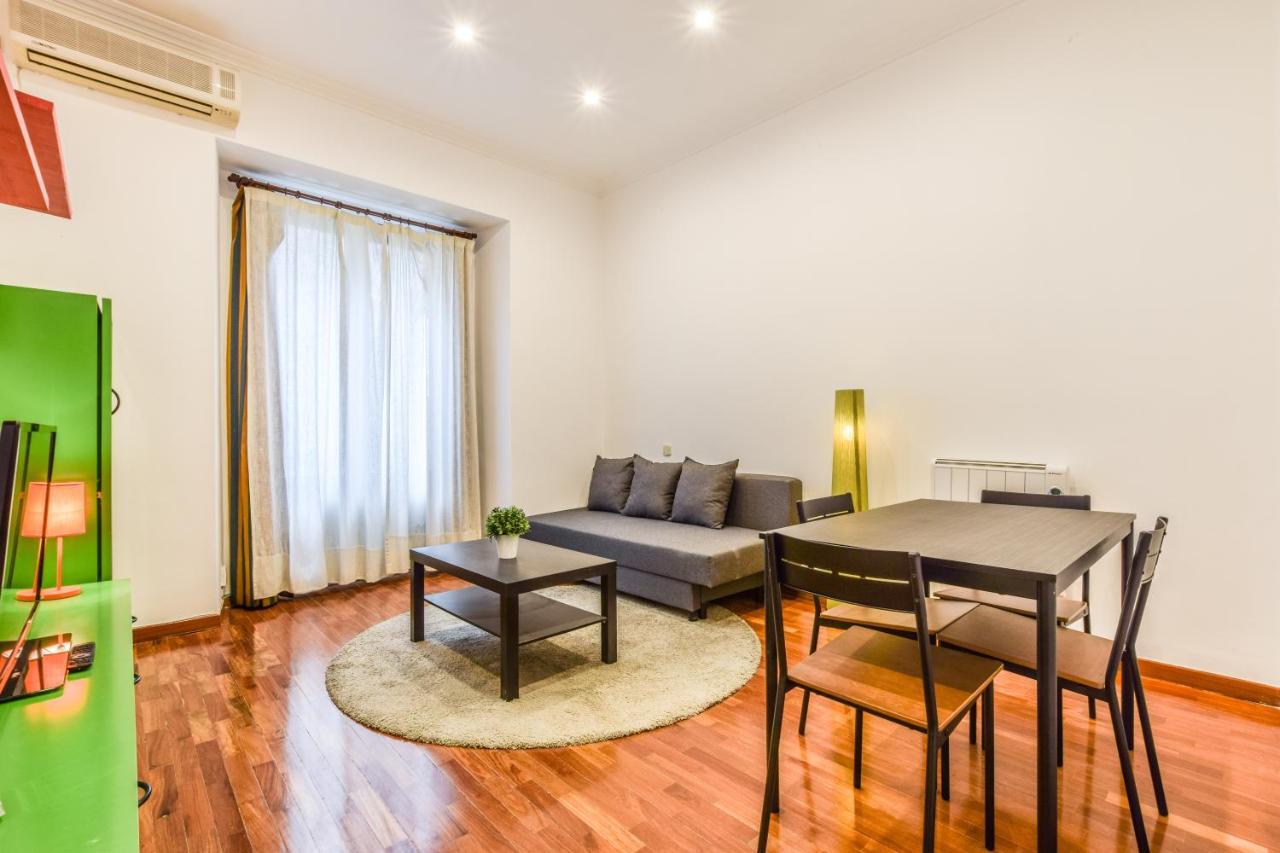 Апартаменти Apartamento Puente De Segovia Мадрид Екстер'єр фото