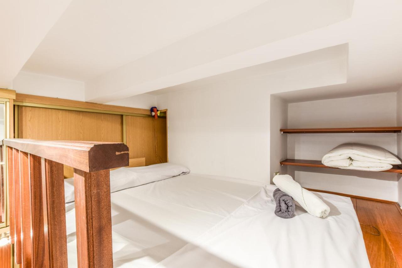 Апартаменти Apartamento Puente De Segovia Мадрид Екстер'єр фото