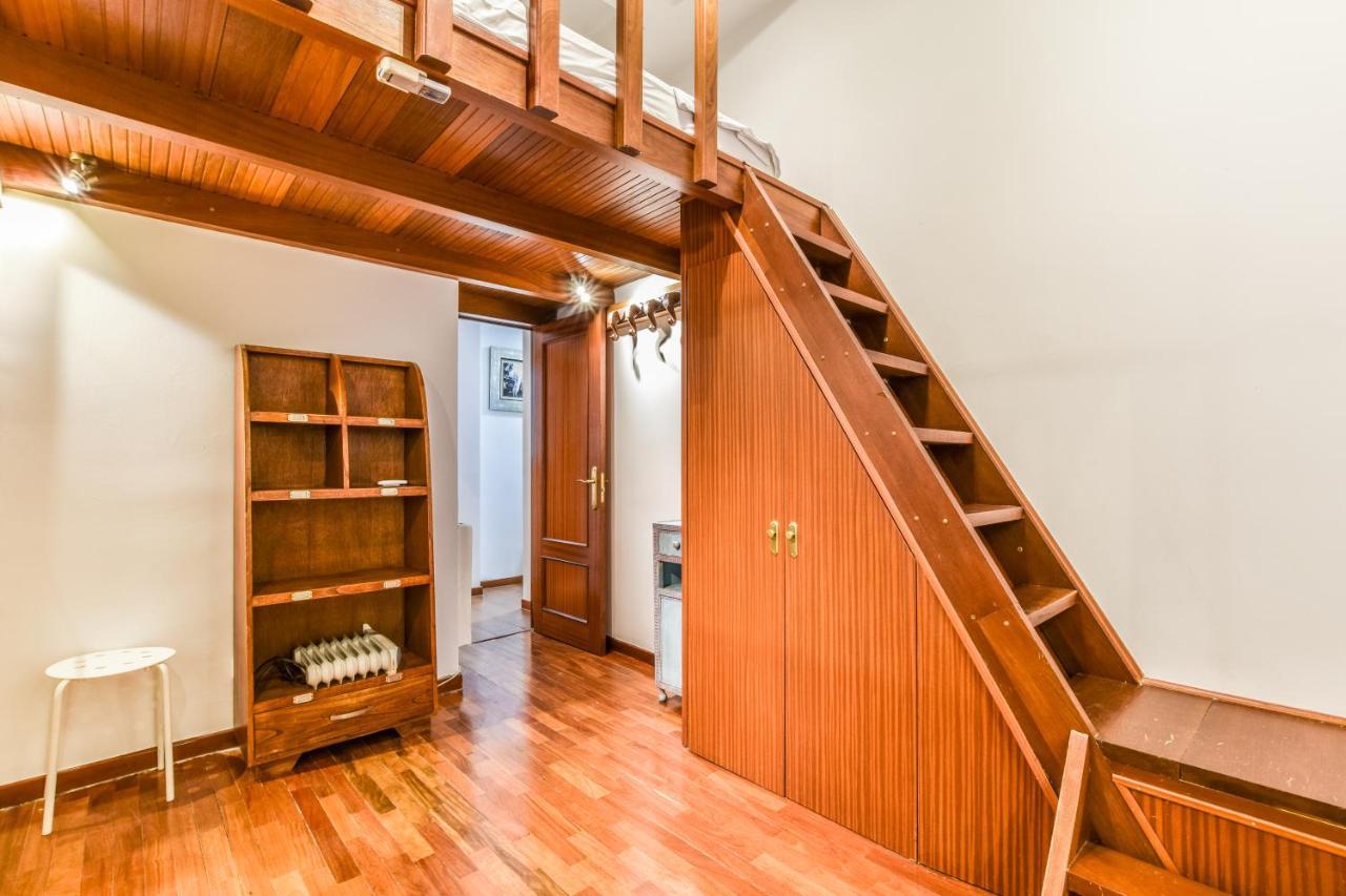 Апартаменти Apartamento Puente De Segovia Мадрид Екстер'єр фото