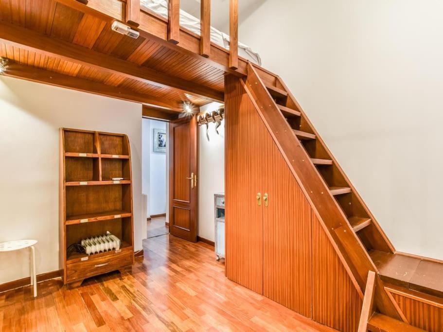 Апартаменти Apartamento Puente De Segovia Мадрид Екстер'єр фото